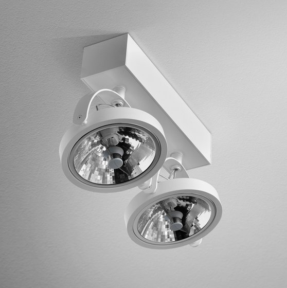 Rund indbygningsspot i hvidt design til loftet